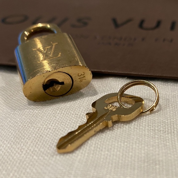 Louis Vuitton Brass Lock and Key - Picture 10 of 15